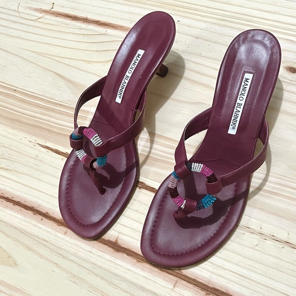 Manolo Blahnik Plum Sandals with Multicolor Beads - Picture 1 of 10